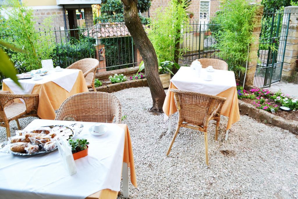 La Luna Di Roma B&B Екстериор снимка