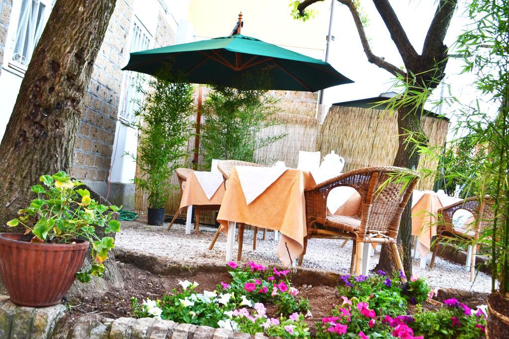 La Luna Di Roma B&B Екстериор снимка
